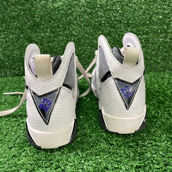 Air Jordan 7 Retro Toddler Shoes - Size 11C, White & Varsity Purple - Picture 6 of 10